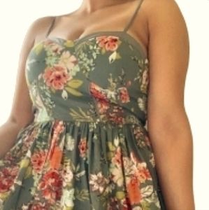 Band Of Gypsies Floral Dress, size s
